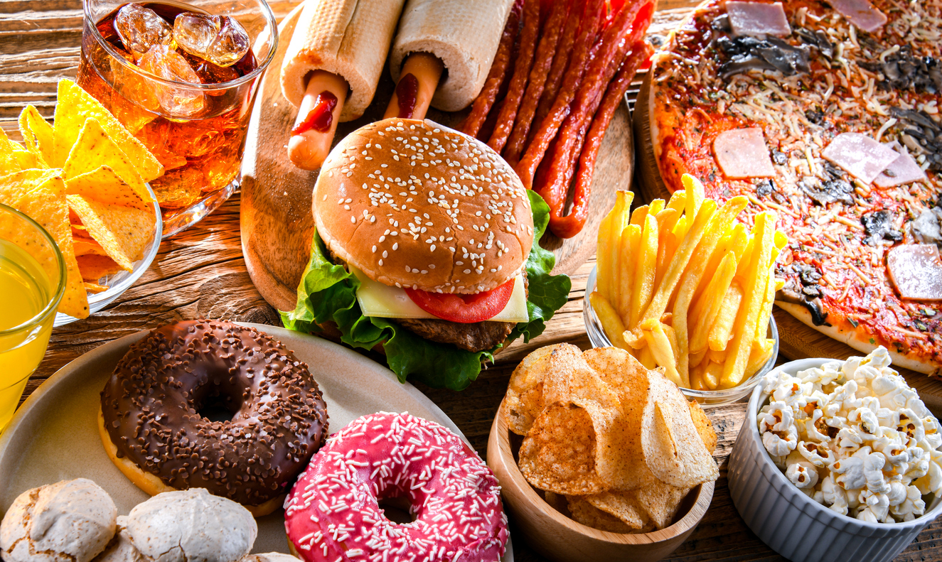 Picture of a variety of fast food items